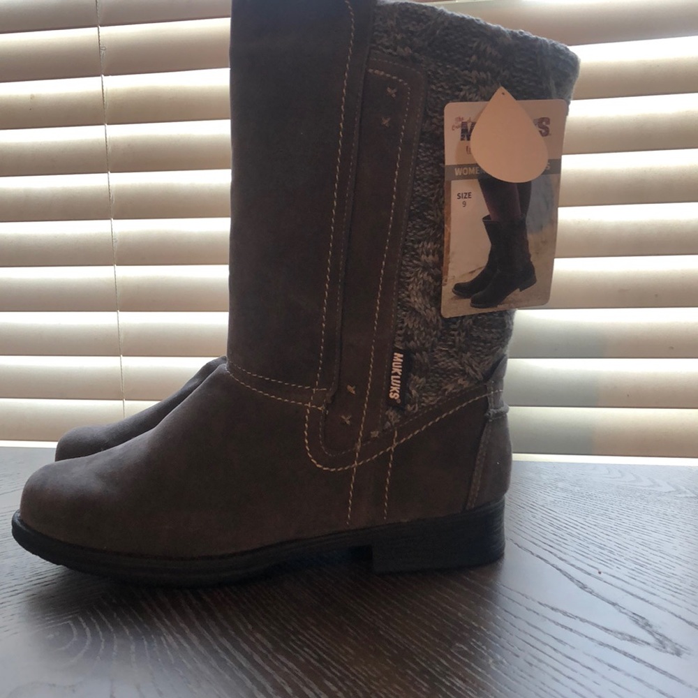 Muk luks boots